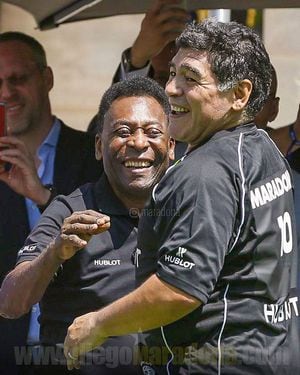 Pelé se despide de Diego Armando Maradona: "Un día, espero que podamos jugar juntos a la pelota en el cielo"