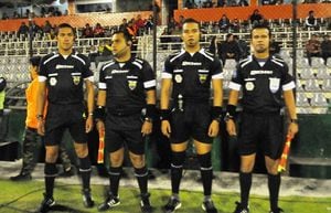 Marlon Vera será el árbitro central para la final de ida entre Liga de Quito y Delfín