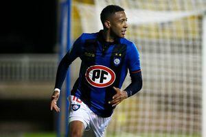 La U de Frank Kudelka suma su décimo refuerzo al fichar los goles del panameño Gabriel Torres