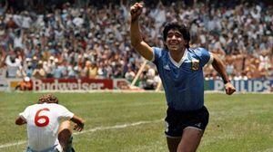 Como homenaje a Maradona proponen un partido de Argentina vs Inglaterra