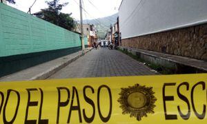 Estudiante y maestros heridos tras ataque armado frente a escuela de Amatitlán