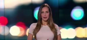 ¿Laura Acuña exageró en el Photoshop y borró parte de su nariz?