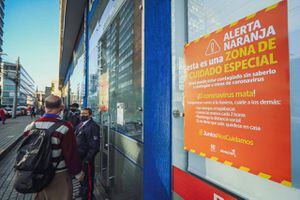 Alcaldía podría declarar alerta naranja en Bogotá si sigue el aumento de casos de coronavirus