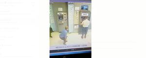 En este video quedó evidenciado cómo los delincuentes "engatusan" a los ciudadanos para robarles la clave y la tarjeta