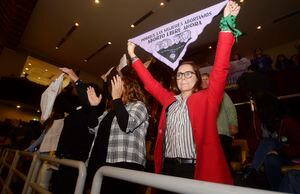 Natalia Valdebenito emplaza a la ministra Isabel Plá: “Está humillando al resto de las mujeres”