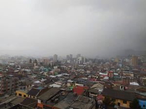 ¡Qué pacheco! Quito amaneció nublado y con lluvia