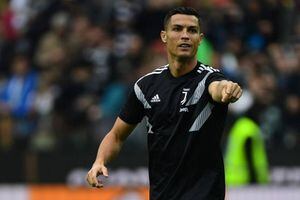 Galletas de Cristiano Ronaldo teniendo “sexo” generan polémica e indignación