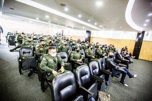 Policías de Bogotá inician capacitación en derechos humanos