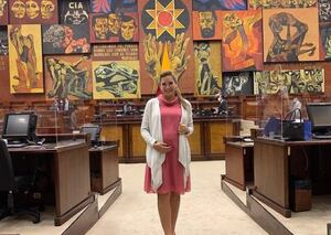Dallyana Passailaigue detendrá su ritmo de trabajo en la Asamblea por riesgo a un parto prematuro