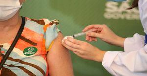 Covid-19: vacina para idosos com 68 anos começa na sexta-feira