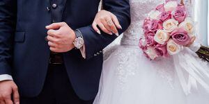 Mujer fingió tener cáncer para conseguir la boda de sus sueños