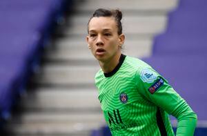 La espectacular atajada de Tiane Endler que instaló al PSG en semifinales de Champions League