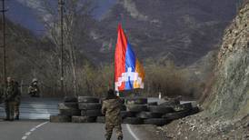 Ataque de Azerbaiyán en Nagorno Karabaj despierta las dudas sobre otra respuesta militar de Rusia