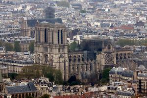 Danza de millones por Notre Dame: los multimillonarios y empresas que realizan donaciones para la reconstrucción de la catedral de Paris