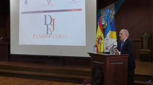 Director de la RAE presenta Diccionario panhispánico del español jurídico