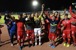 Unión La Calera se salva del descenso y se ilusiona con volver a Primera División