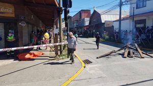 Protestas en Panguipulli tras la muerte de un malabarista que fue baleado por Carabineros