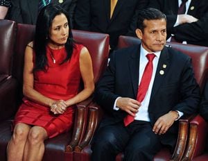 Fiscalía pide prisión preventiva contra el ex presidente de Perú Ollanta Humala y su esposa