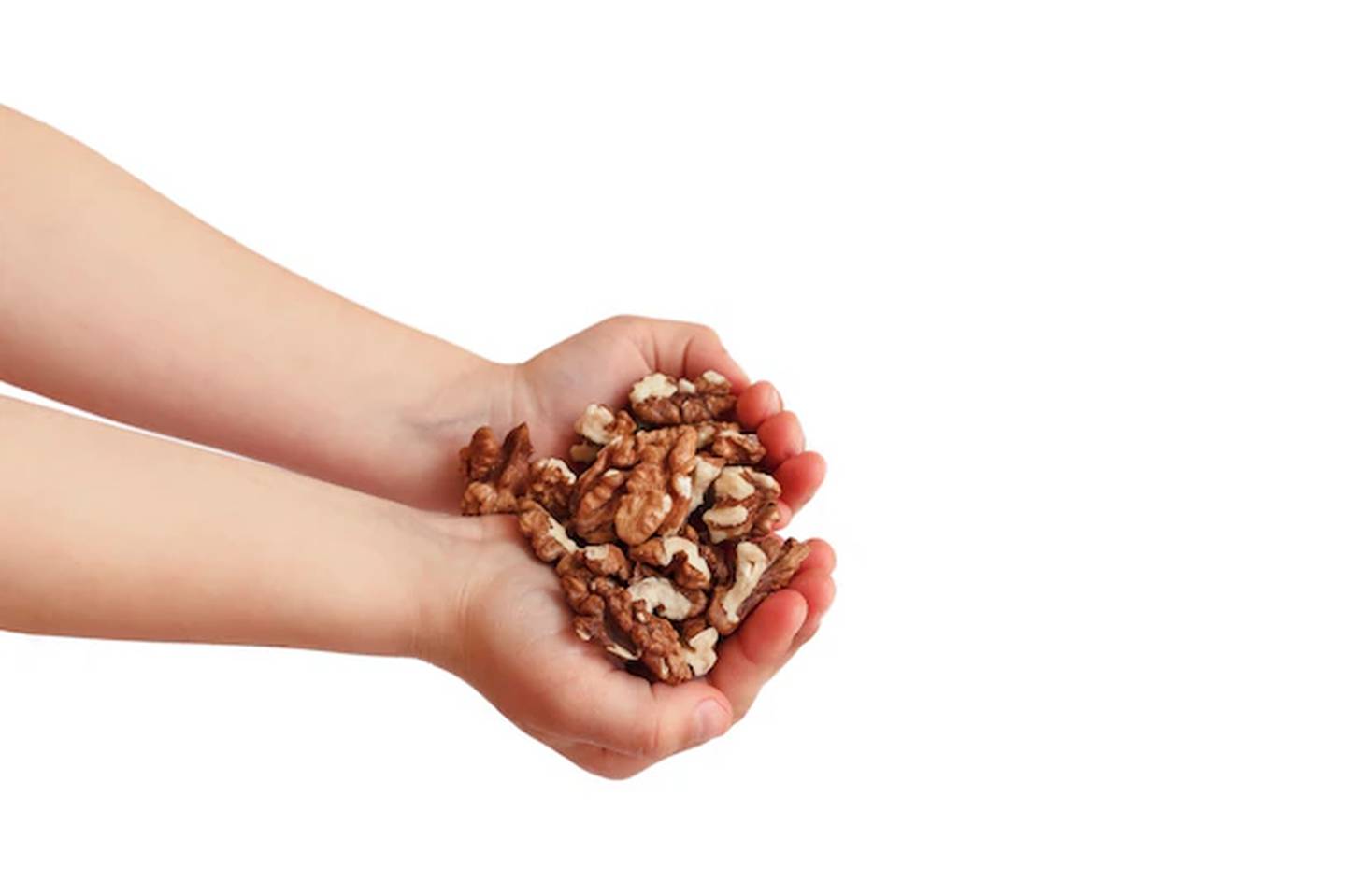 El consumo de nueces incrementan las bacterias intestinales.