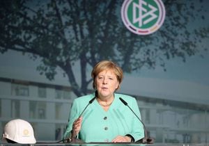 Angela Merkel autorizó el regreso de la Bundesliga, pero con estrictos protocolos