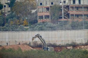 Israel lanza ofensiva militar y destruye túneles de Hezbolá en plena frontera con Líbano
