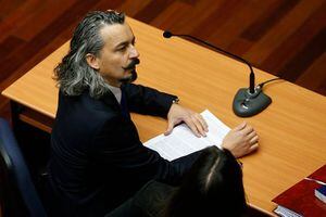 Caso SQM: fiscal pide sobreseimiento de 58 imputados, incluido hijo de Longueira