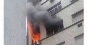 Celular superaquece e incendeia apartamentos em Santos