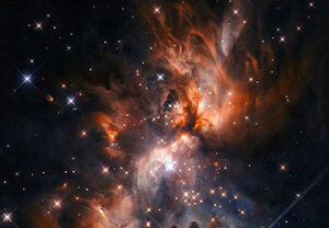 La cámara de campo amplio del Hubble capta el sorprendente nacimiento de estrellas a 5.000 años luz de distancia de la Tierra