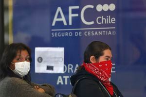 Estiman que 250 mil chilenos podrían quedar cesantes en los próximos tres meses