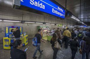 Falha de energia afeta circulação do metrô em São Paulo