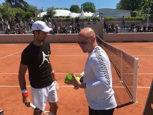 Djokovic ya entrena con Agassi con el objetivo de ganar el bicampeonato en Roland Garros