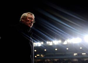 Sir Alex Ferguson sufrió una hemorragia cerebral y está internado en estado grave