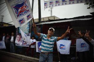Sala ampara a FCN-Nación y suspende cancelación en TSE
