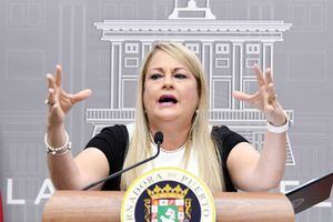 Wanda Vázquez crea distancia entre imputaciones a Dennise Longo y acusaciones que enfrentó
