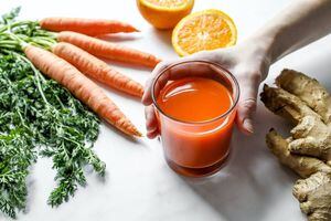 Shot antiinflamatorio de zanahoria y cúrcuma