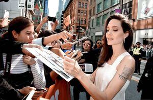 La niñez y adolescencia de Angelina Jolie en 10 imágenes