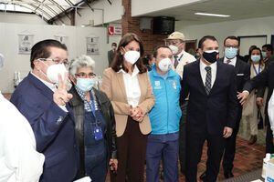 "Nuevos tiempos se acercan para nuestra capital": vicepresidenta en jornada de vacunación en Bogotá
