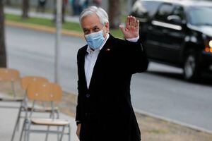 Presidente Piñera se disculpa por pasear en la playa sin mascarilla: "Fue un error que lamento y me disculpo"