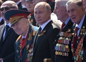 Parlamentarios de Rusia piden ampliar la inmunidad de Putin durante toda su vida