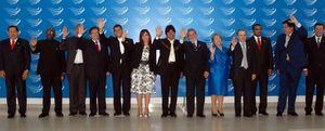 El gobierno de Argentina oficializa su retiro de la UNASUR
