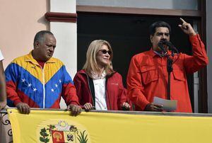 Maduro rompe relaciones con EE. UU. y da ultimátum a personal para que abandone el país