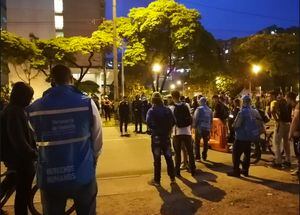 Esmad interrumpió con gases abruptamente concierto en Ciudad del Río