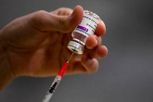 Creadora de vacuna contra COVID dice que no serían necesarios refuerzos