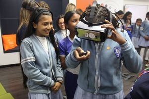 Con educación, Bogotá cierra brechas digitales