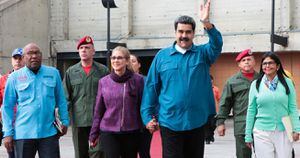 Chavistas y opositores vuelven a la calle por crisis de legitimidad de Maduro