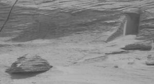 La NASA esclarece las dudas, detalles y teorías sobre la “puerta” de Marte fotografiada por el Curiosity