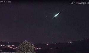 Susto en Brasil: este es el momento en el que un meteoro ilumina la noche de Río Grande do Sul