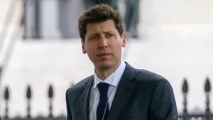 Sam Altman defiende las “alucinaciones” de ChatGPT y la IA al dar respuestas falsas
