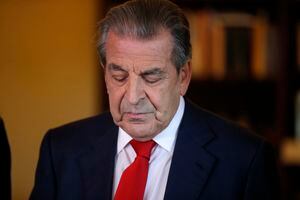 Formalizan a sobrino de Eduardo Frei como parte de millonaria estafa a empresas del expresidente