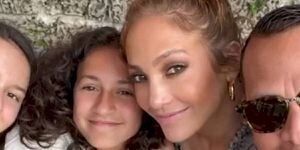 Jennifer Lopez y su hija Emme lucen hermosos trajes de baño en un día de piscina